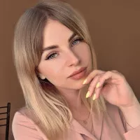 Алиса Певцова